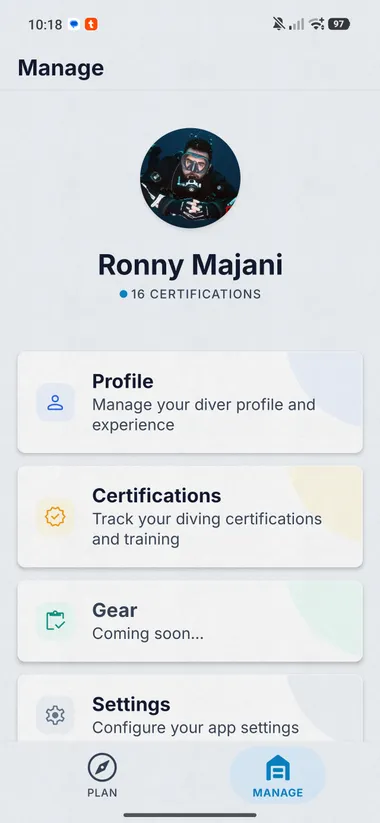 Dive Kit Manage tab, diver profile with photo, name, and 16 certifications